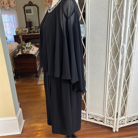 Alex Evenings Dress Black Crystal Neckline Chiffon Capelet Shift plus size 20W - Picture 7 of 17